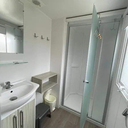 - 360 - Mobilhome Confort 3 6 Personnes 5 Etoiles * Houlgate