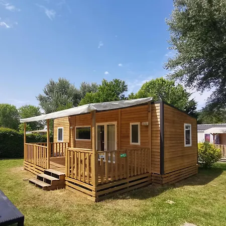 Campsite - 360 - Mobilhome Confort 3 6 Personnes 5 Etoiles *